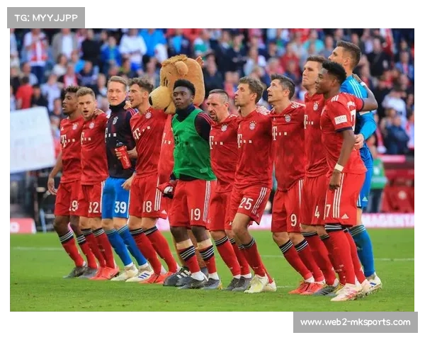 德甲拜仁领跑原因：阵容深度与年轻球员崛起