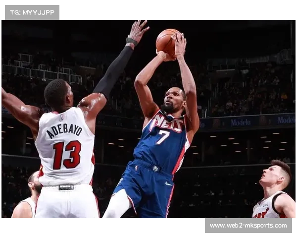 文班亚马左膝检查无大碍，预计下一场复出