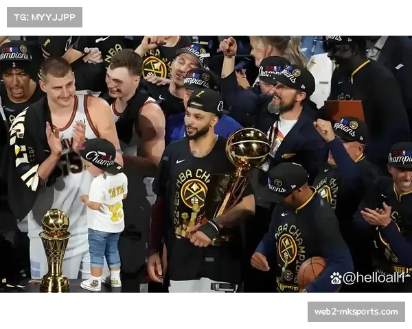 战术复盘:湖人如何用无限换防破解约基奇-穆雷挡拆,终结对掘金八连败